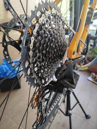 Bici MTB Specialized Epic HT Carbono