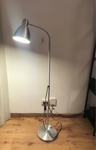 Lámpara de pie Ikea Lersta