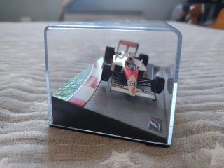Coche F1 McLaren MP4/4 1988 Ayrton Senna