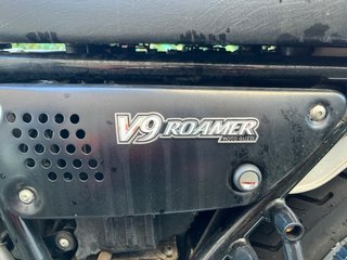 Moto Guzzi V9 Roamer 2018+baúl y casco/ropa lluvia