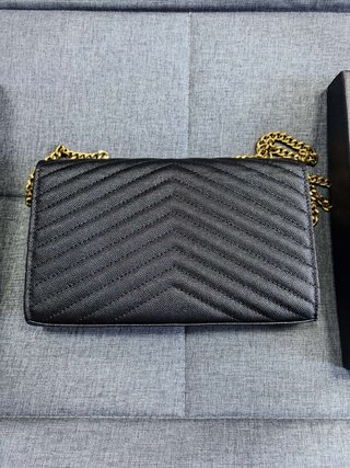 Bolso YSL Negro Cadena Dorada