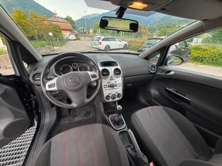 Opel Corsa 1.4 Benzina – OK NEOPATENTATI