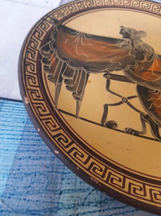 Plato griego antiguo de colección