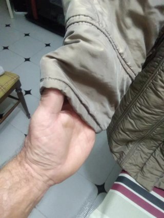 Abrigo de invierno mujer dorado