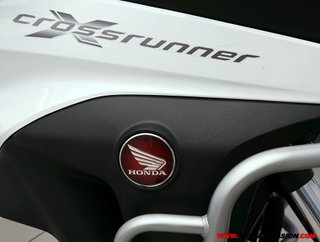 HONDA CROSSRUNNER VFR 800 X