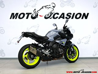 YAMAHA MT-10