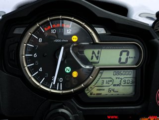 SUZUKI V-STROM 1000