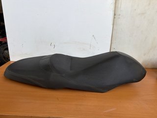 Asiento Yamaha Tricity 300 2023