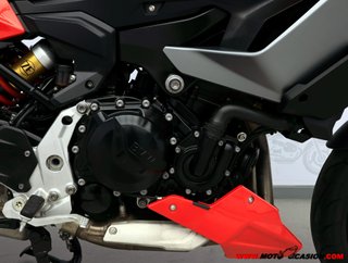 BMW F 900 XR