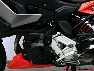 BMW F 900 XR