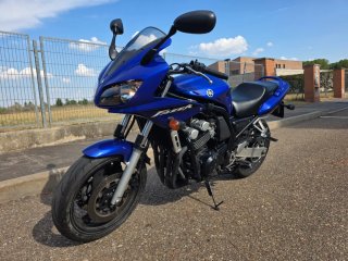 Yamaha Fazer 600 Azul