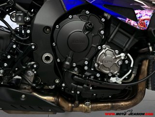 YAMAHA MT-10
