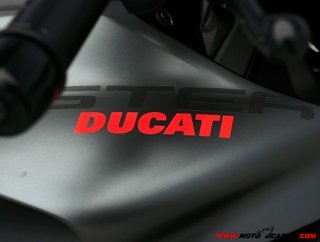 DUCATI MONSTER