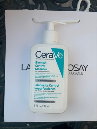 CeraVe Limpador Controle Borbulhas 236ml