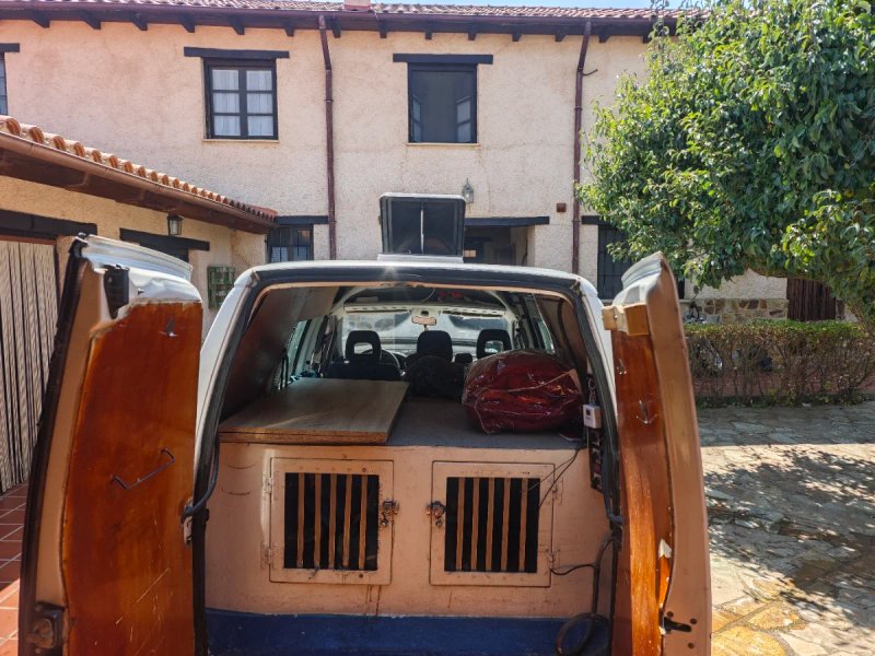 Citroën Jumpy 2.0HDI110 Camper+Perreras+Homologaci - foto 1