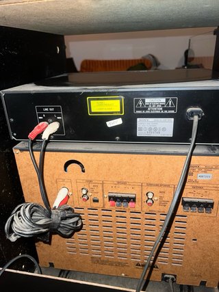 Sony LBT-V202 con altavoces Made in Germany