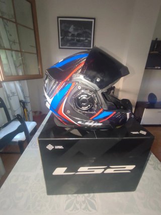 Casco Modular LS2 Advant Carbon Talla  M. Y S