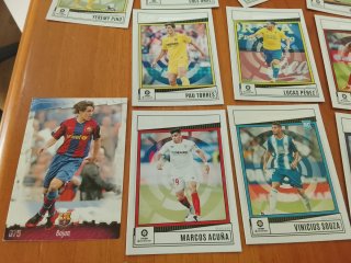 50 valiosas mezcladas TOPPS Panini mundicromo