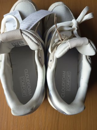 Zapatillas Adidas Run 84 Talla 44 Nuevas