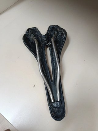 Sillín Specialized Toupe Ti