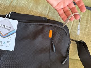 Bolsa bandolera tomtoc para portátil Sin Uso