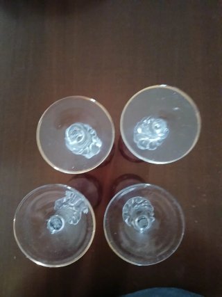 Set 4 Calici Vintage Bordo Decorato Oro