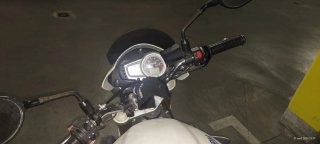 Triumph Street Triple 2008. Para reparar o piezas