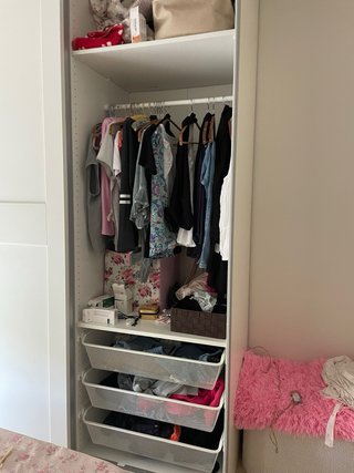 Armadio con porte scorrevoli nuovo