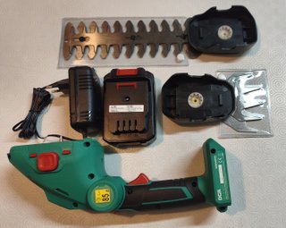 Tijera cortacésped y cortasetos DCA 20V 2 en 1.-