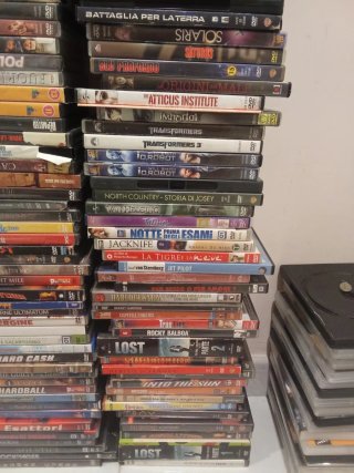 Lotto DVD Film Italiani e Stranieri  3 euro a DVD