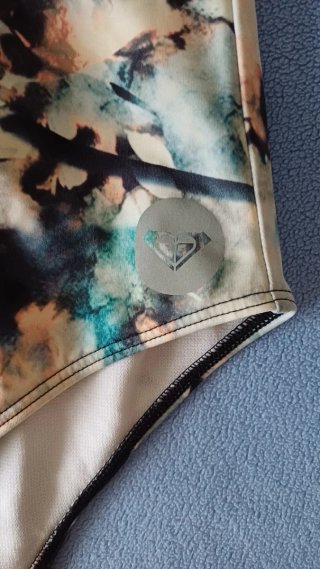 Bañador deportivo Roxy estampado