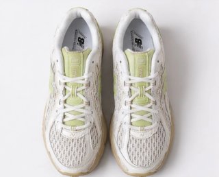 New Balance 740 - Talla 41.5 EU