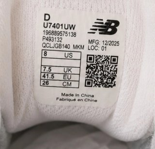New Balance 740 - Talla 41.5 EU