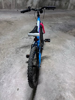 Bicicleta infantil niña