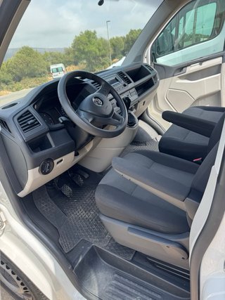 Volkswagen Transporter T6, Unico Propietario!