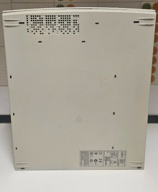 Fujitsu ICL Ordenador Sobremesa Vintage (e425/166)