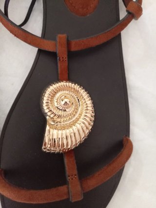 Sandalias Zara Marrón y Dorado