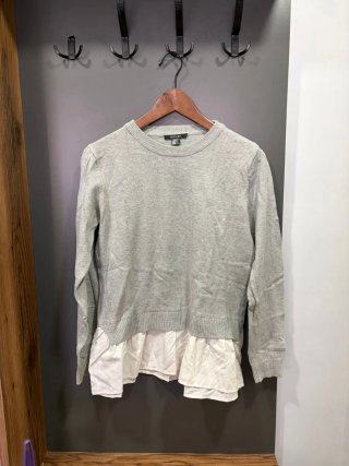 Jersey gris con volantes Esmara
