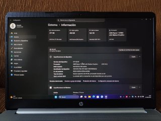 Portátil HP - 15s-EQ1079NL - Ryzen 7 4700U - W11