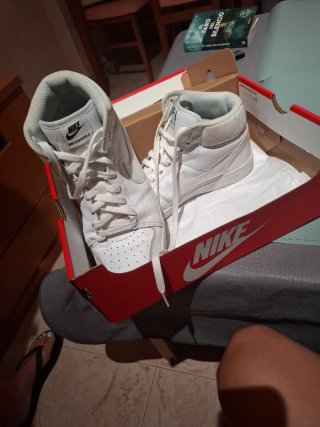 Botines Nike Blancos Talla 42.5