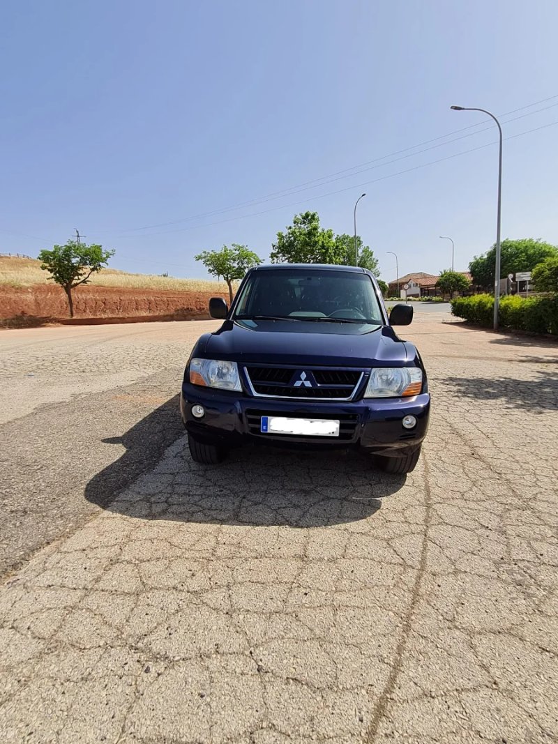 Mitsubishi Montero 2005 - foto 1