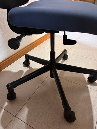 Silla de escritorio ergonómica ajustable