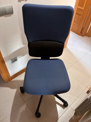 Silla de escritorio ergonómica ajustable