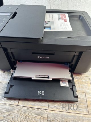 Impresora Canon negra