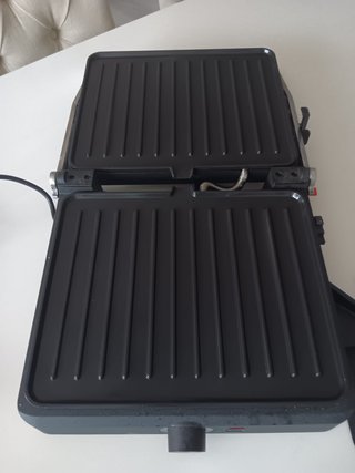 Grill Eléctrico Tequio - Sin Usar