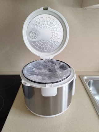 Olla Cocifacil Plata y Blanca