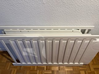 Cuna de bebé blanca con colchon incluido