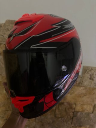 Casco Scorpion Bautista