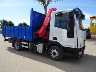 Iveco EUROCARGO ML 100E22-CAMIONES GRUA
