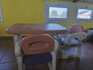 Mesa y 2 Sillas Niños
